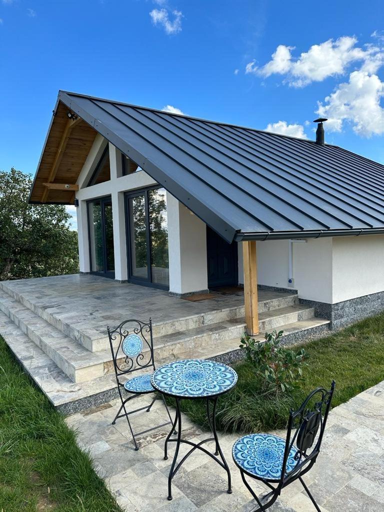 Casa Moderna In Sinteu - Intersectia Intre Modern Si Linistea Naturii Huta Voivozi Luaran gambar