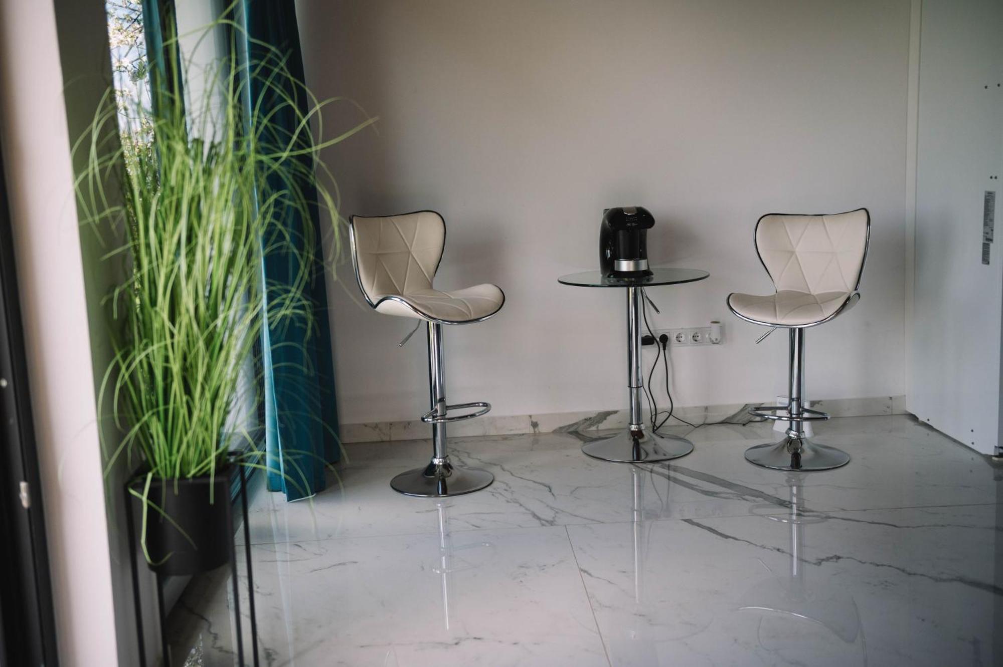 Casa Moderna In Sinteu - Intersectia Intre Modern Si Linistea Naturii Huta Voivozi Luaran gambar